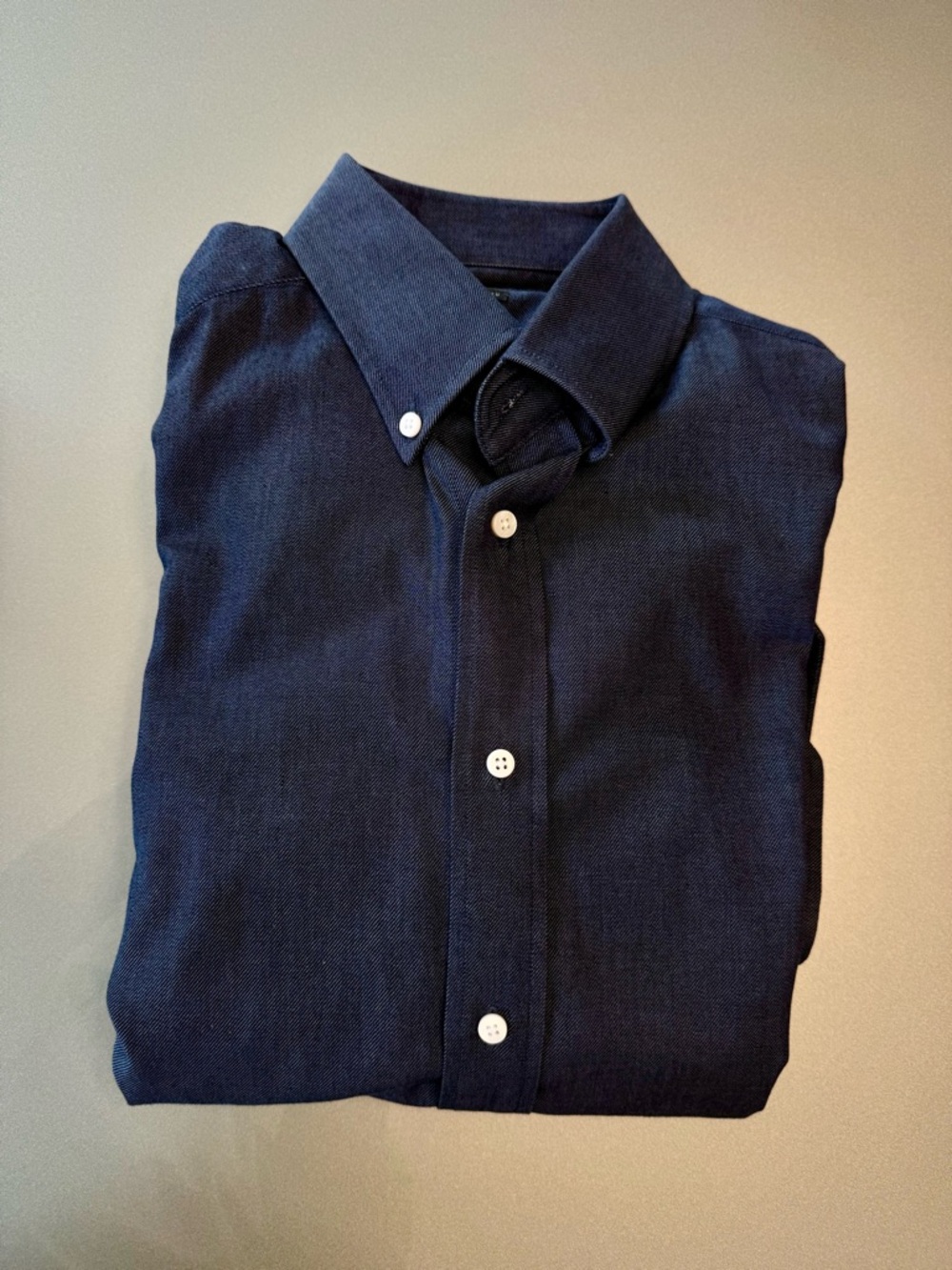 Men's Dark Blue Long-Sleeve Dress Shirt - Tailored Button-Down